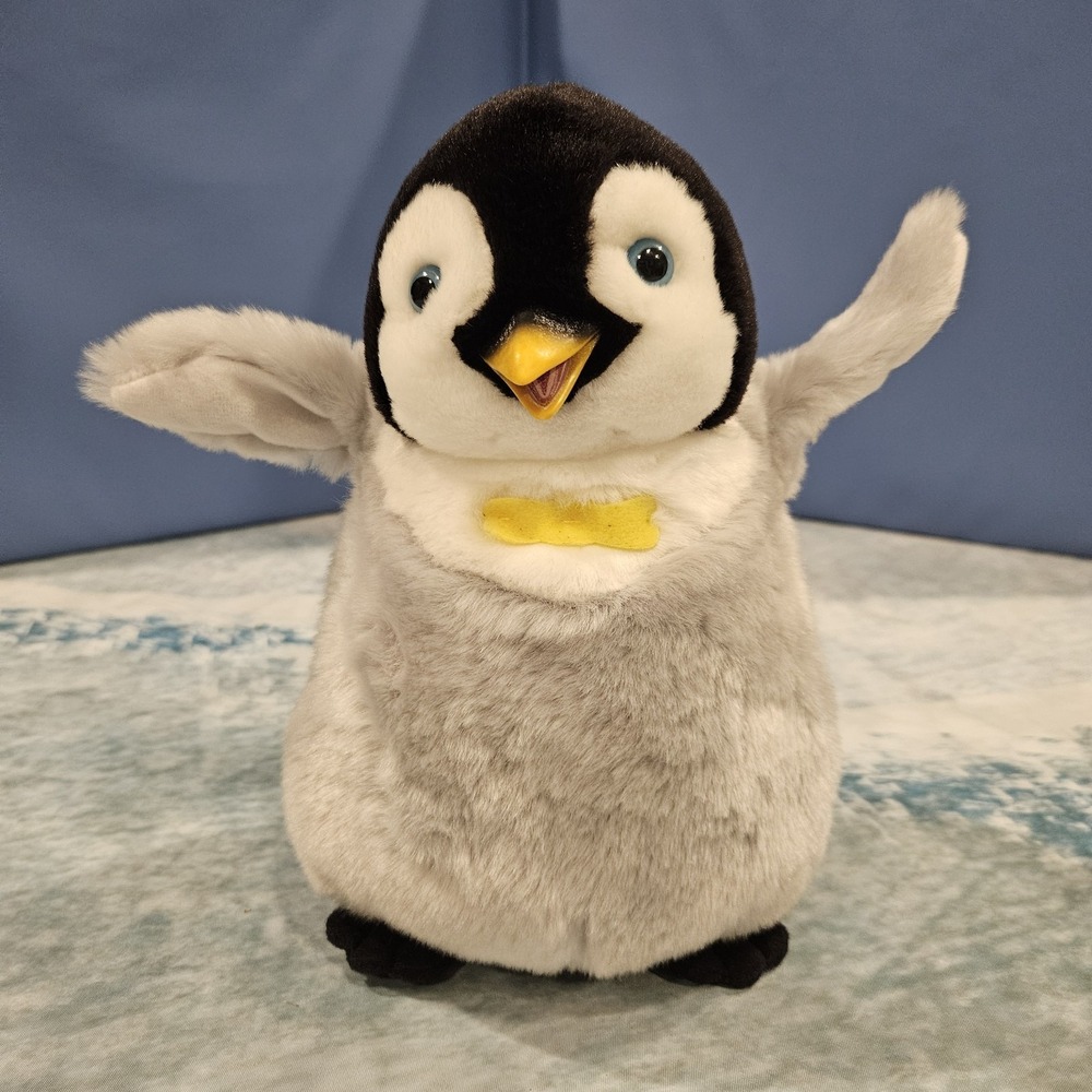 Happy Feet Penguin Plush 10" Thinkway Toys Mumble Rubber Beak Stuffed Animal